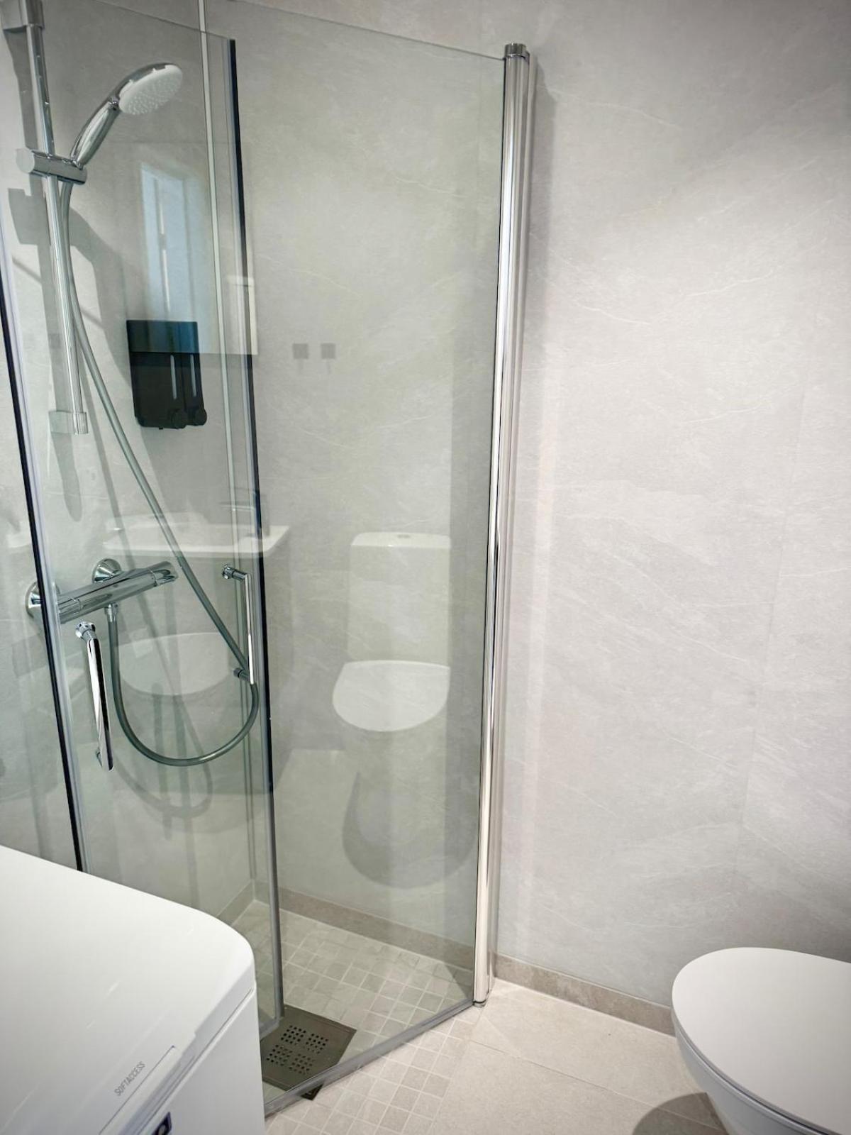 Chic And Modern -